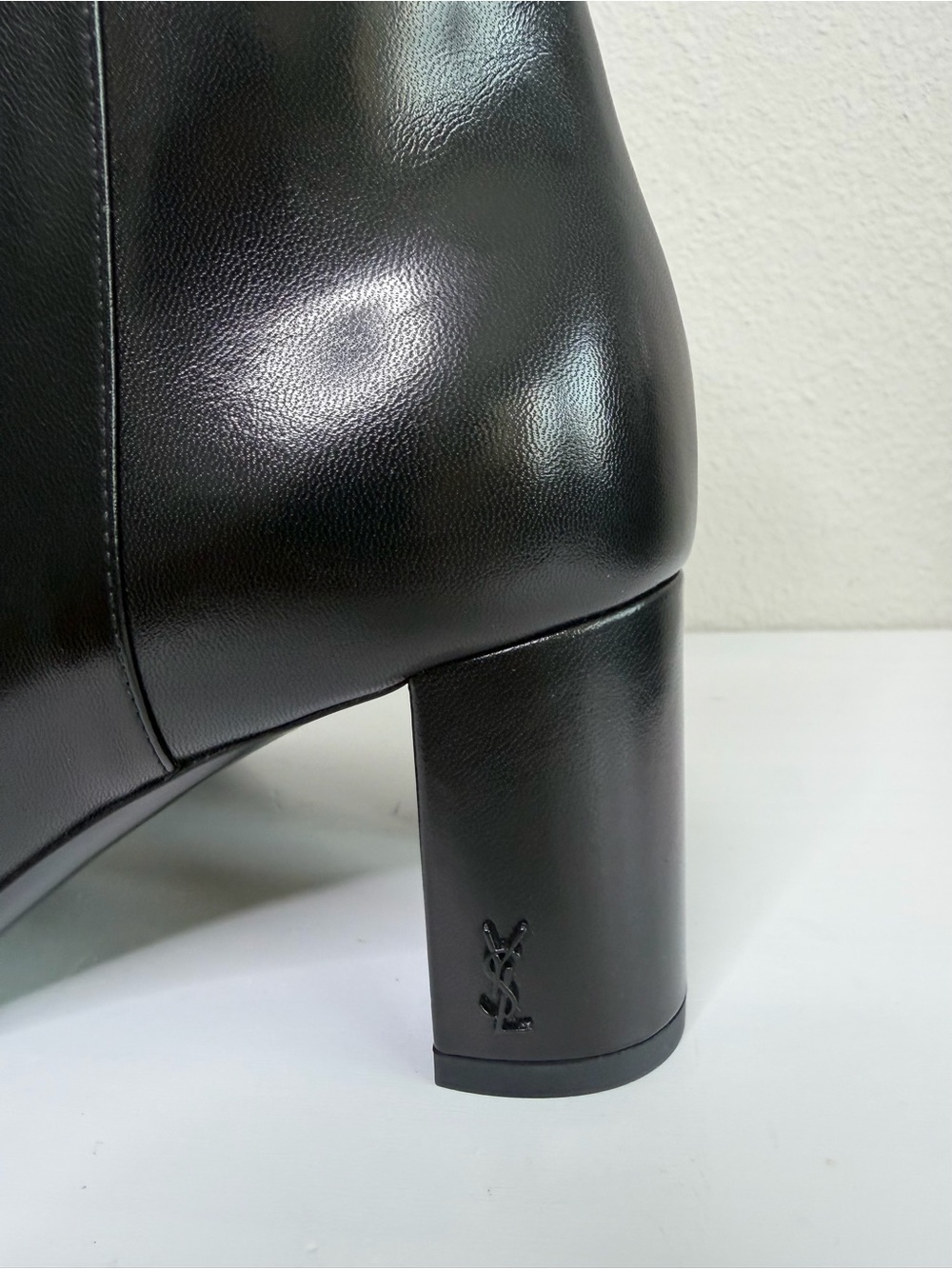 NEW Saint Laurent Nappa Loulou Black Leather Block Heel Ankle Boots Size 37.5 - Picture 5 of 9